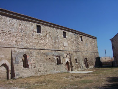 Manfredonia, Abbazia di San Leonardo
