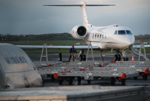 [N478GS 2 with pilot[11].jpg]