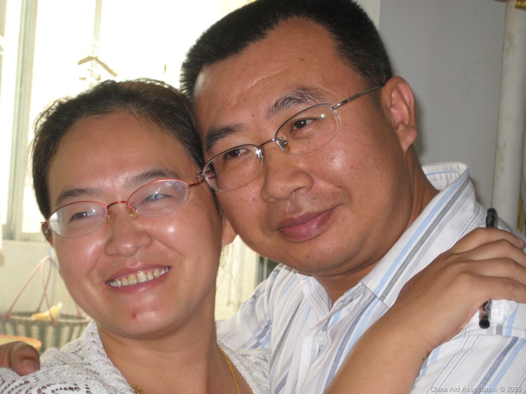 [Beijing Attorney Jiang Tianyong's wife was led to accept Christ as her Savior before taking communion [1][3].jpg]
