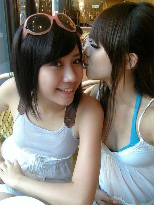 [image-AAD8_4AAAAC5B[2].jpg]