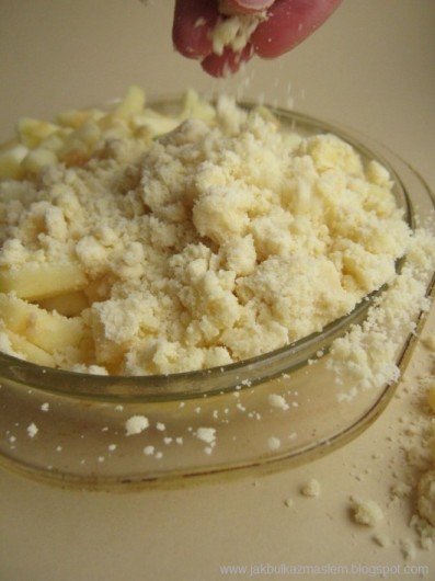 Crumble i lody cynamonowe