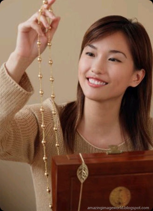 Auspicious days for gold purchases