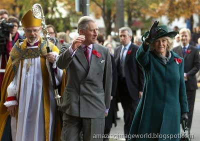 [Britain's Prince Charles and Camilla001[3].jpg]