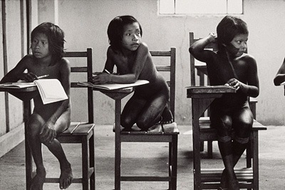[EscolaKayapAldeiaDjetuktire1991[2].jpg]