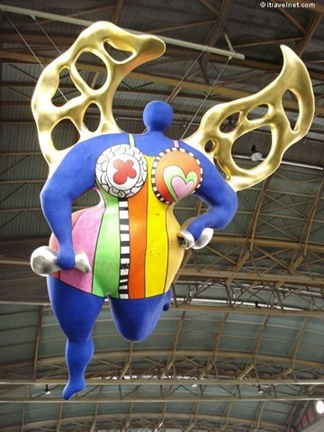 [The Guardian Angel by Niki de St. Phalle can be seen floating high in the cavernous space of the Zurich Hauptbahnhof[4].jpg]