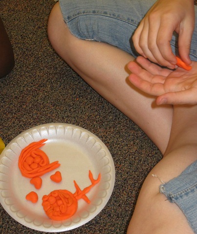 [church and erichs apartment 005_resize[5].jpg]