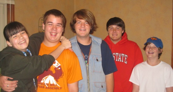 [yard sale day 022[4].jpg]