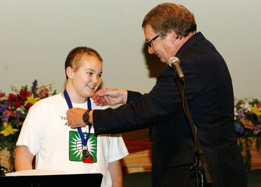 [4-5-2008 7-15-49 AM_0070_resize[4].jpg]