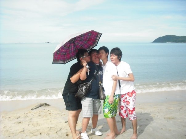 [beachboys22.jpg]