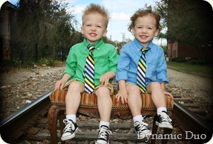 gnr - on the tracks, looking funny, but adorable gnr - on the tracks, looking funny, but adorable