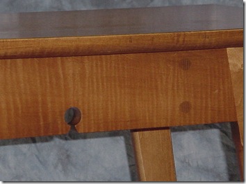 Key-hole cutaway