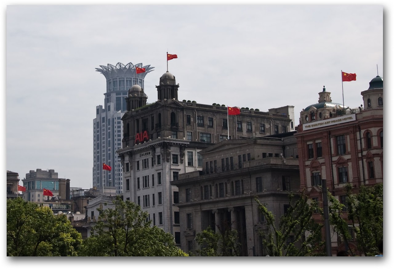 Flags in Bund