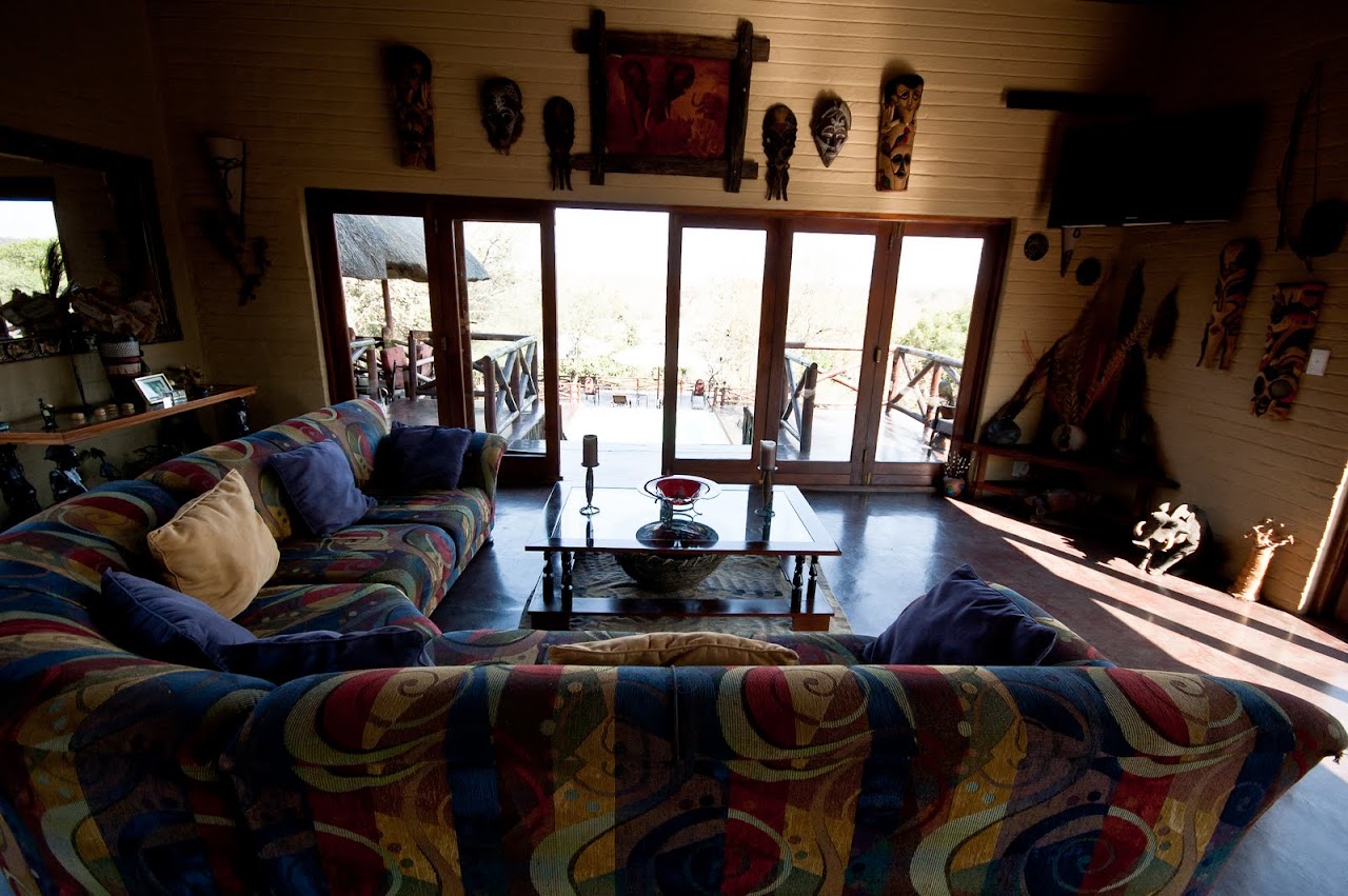 Naledi bar