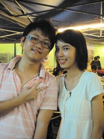 [6M class gathering 2009-Yee Yew and Kim[2].jpg]