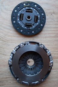 Clutch and pressure plate