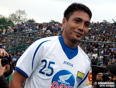 Isnan Ali Persib Bandung