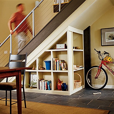 [space-understairs3.jpg]