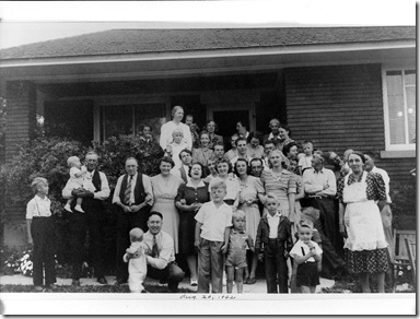 pearson family get together at leak residence - august 20, 1942 - west jordan, utah-02.bmp