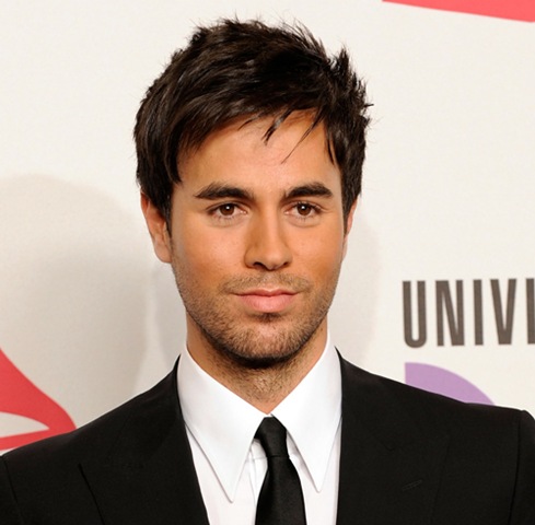 [Enrique_Iglesias_May4news[4].jpg]
