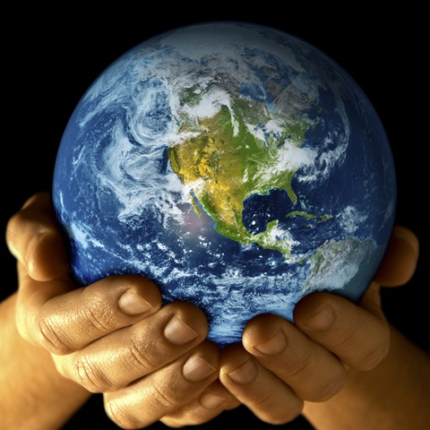 [Earth in your hand[4].jpg]