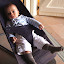Titouan en pull et en chaussettes (photo collector !)