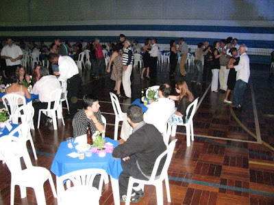 O jantar dançante do Country Club