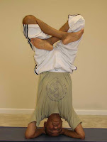 Padma-shirshasana (Lotus-headstand)