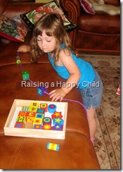 Aug26_LacingBeads1_SM