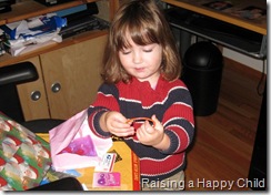 Dec14_MailOpening_SM