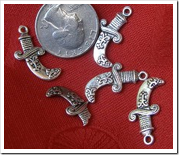 dagger charms from leslietsy