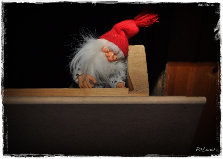 1.advent 015