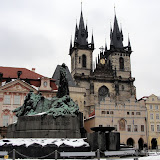  &ndash; Jan Hus Statue and Tyn Cathedral