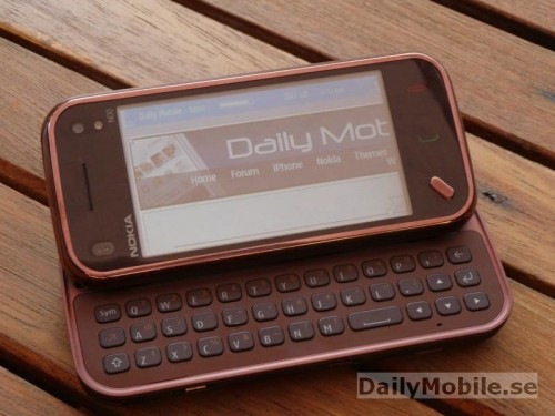 [nokia-n97-mini-061-500x375[5].jpg]