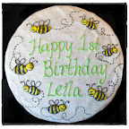 Classic Cake Designs - kids_nature_bees.jpg