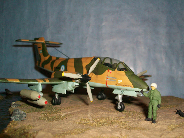 aviones y helicopteros de combate maquetas a escala 1/72 aviones y helicopteros de combate maquetas a escala 1/72