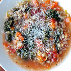 Dinner Tonight: Italian Kale and Farro Soup