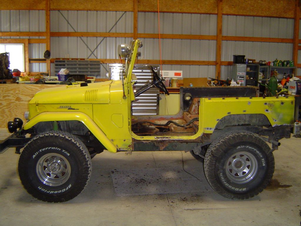 Rocker Panel Replacement FJ40 Land Cruisers
