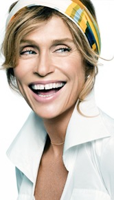 [laura hutton[4].jpg]