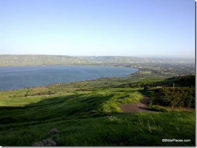 Sea of Galilee southern end from west, tb041003225