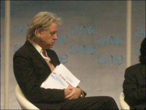 Sir Bob Geldof with the Malaysian Youth Report
