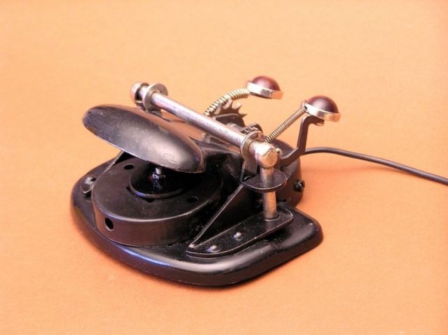[awesome_steampunk_handworks_640_12[2].jpg]