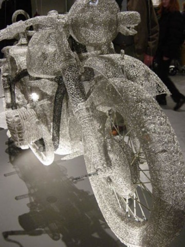 [amazing_3d_sculptures_640_10[3].jpg]