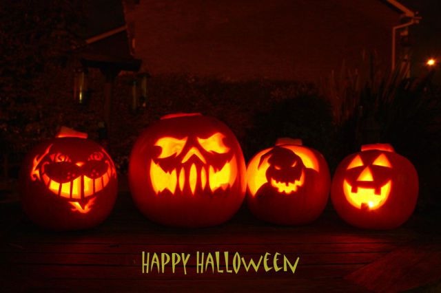 [happy_halloween_640_01[5].jpg]