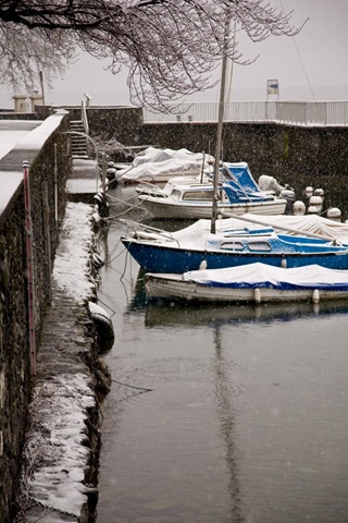 [Boats in Snow[3].jpg]