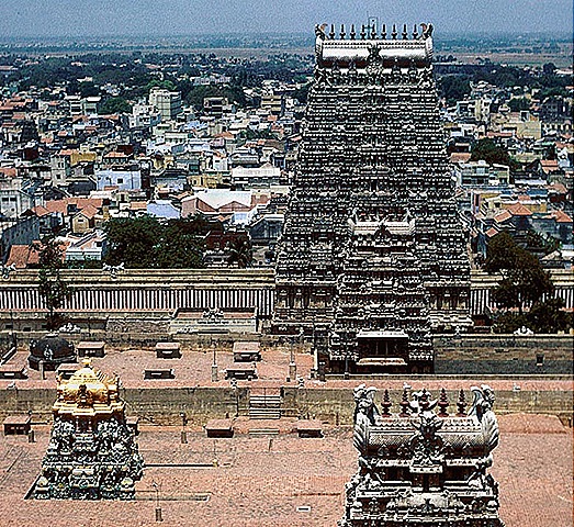 [Shree Meenakshi temple-madurai[4].jpg]