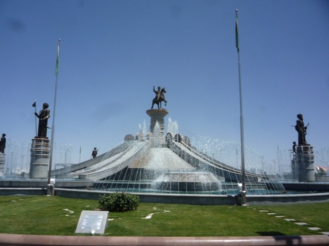 [Ashgabat 4[4].jpg]