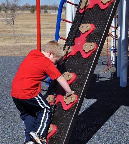 [02-16-11 at the park 15[3].jpg]