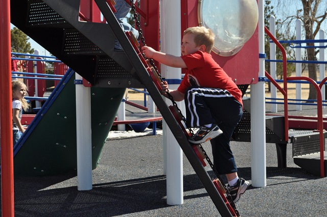 [02-16-11 at the park 23[2].jpg]