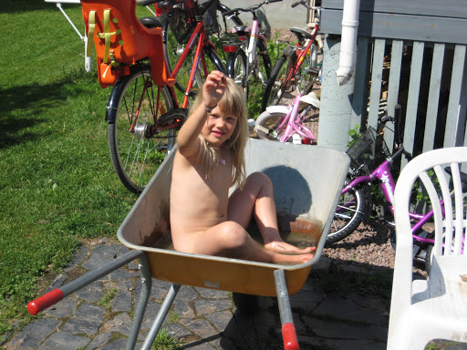 kes%C3%A4kuu%2030%20002.jpg