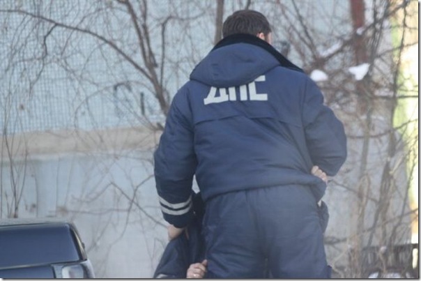 Policiais russos bebados (5)